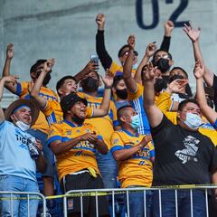 Aficionados de Tigres agreden y roban a reportero tras Clásico Regio