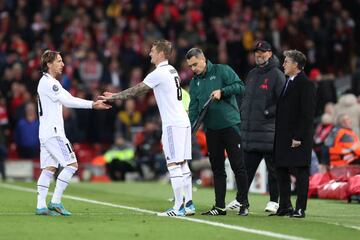 En Anfield, fue Kroos el que entró por Modric.