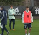 La Sub-21 se entrena bajo la lluvia en Las Rozas