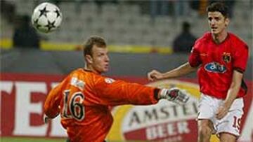 <b>TOMA AIRE.</B> Con su victoria y la derrota de la Real Sociedad en Turín, el Galatasaray mantiene intactas sus opciones de estar en cuartos de final.