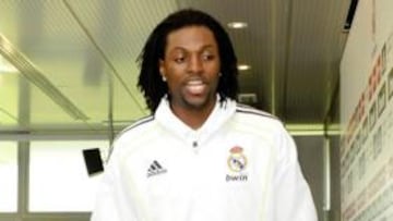 Adebayor: "Soñaba con jugar aquí desde joven"