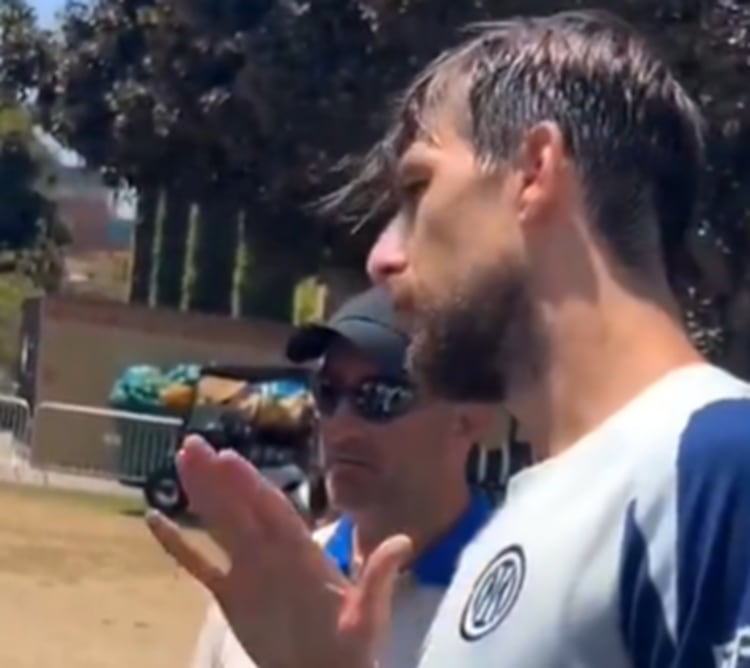 Acerbi amenaza a un hincha del PSG: Estoy loco, te reviento...