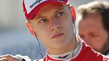 &quot;El apellido no har&aacute; r&aacute;pido a Mick Schumacher&quot;. 