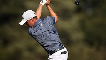 GREENSBORO, NORTH CAROLINA - AUGUST 04: Justin Thomas of the United States plays his shot from the 18th tee during the second round of the Wyndham Championship at Sedgefield Country Club on August 04, 2023 in Greensboro, North Carolina.   Jared C. Tilton/Getty Images/AFP (Photo by Jared C. Tilton / GETTY IMAGES NORTH AMERICA / Getty Images via AFP)