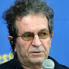 Asesinan en su casa al director de cine iraní Dariush Mehrjui, ganador de una Concha de Oro