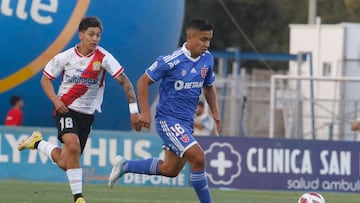 Futbol, Curico Unido vs Universidad de Chile
Fecha 6, campeonato Nacional 2023
El jugador de Universidad de Chile Nicolas Guerra disputa el baln contra Felipe Ortiz de Curico Unido durante el partido por primera division jugado en el estadio La Granja, Curico, Chile.
24/02/2023
Jose Robles/Photosport

Football, Curico Unido vs Universidad de Chile
6th date,  2023 National Championship
Universidad de ChileÕs player Nicolas Guerra battles the ball against Felipe Ortiz of Curico Unido during first division football match at La Granja stadium.
Curico, Chile.
02/24/2023
Jose Robles/Photosport