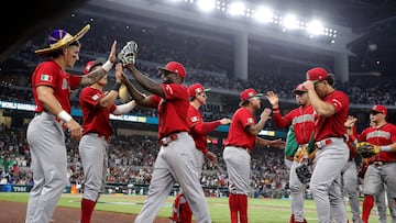 La Selección Mexicana de Béisbol es la segunda (en rama varonil mayor) que ha escalado hasta las semifinales de su competencia más importante. Las de fútbol, baloncesto y vóleibol se han quedado en el camino.