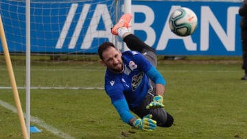 Dani Gim&eacute;nez, en un entrenamiento del Deportivo.