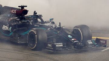 Hamilton durante la &uacute;ltima carrera de la temporada 2020 en Abu Dhabi.