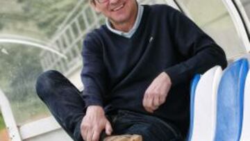 Fernando Vázquez está cerca de ascender con el Deportivo.