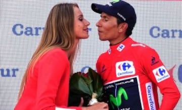 Nairo Quintana continúa con el maillot rojo. 