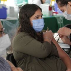 Vacunación Edomex: Dosis Covid-19 para menores de 15 a 17 años y embarazadas en ocho municipios