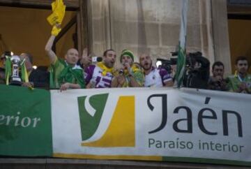 Los jugadores del Jaén Paraíso celebran su título.