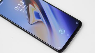 OnePlus 6T: características, precio y sensor de huellas en la pantalla