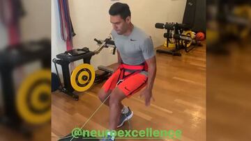 Falcao entrena con un futuro incierto