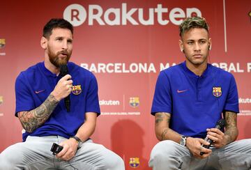 Rakuten patrocinará al Barcelona las cuatro próximas temporadas. Messi, Neymar, Piqué y Arda presentaron en Japón el nuevo sponsor que lucirán.