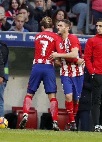 Cambio sale Griezmann y entra Koke