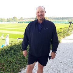 Rafa Benítez: "Si Hazard está bien, dale el balón"