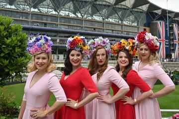 Esta semana se celebra en Ascot, al sur de Inglaterra, la tradicional y pintoresca carrera de caballos.