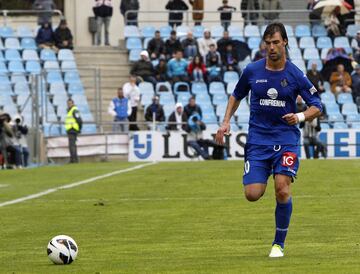 Jugó con el Getafe cuatro temporadas, desde 2011 hasta 2015.