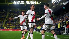 VILLARREAL, SPAIN - JANUARY 30: Sergio Camello of Rayo Vallecano celebrates after scoring their side's first goal with his teammate Oscar Trejo during the LaLiga Santander match between Villarreal CF and Rayo Vallecano at Estadio de la Ceramica on January 30, 2023 in Villarreal, Spain. (Photo by Manuel Queimadelos/Quality Sport Images/Getty Images)