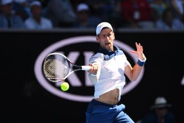 Djokovic hits back at Australian Open boycott suggestions