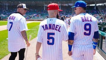 "El dúo de la historia" Wisin y Yandel estuvieron presentes previo al inicio del duelo entre los St. Louis Cardinals y Chicago Cubs para lanzar la primera bola.