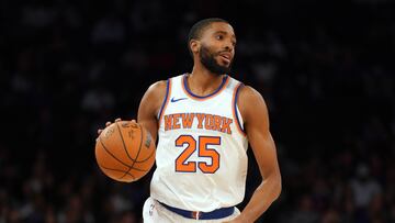 Knicks agree four-year, $150m extension as front office targets championship