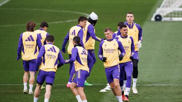 MADRID, 09/03/2024.- Los jugadores del Real Madrid, durante el entrenamiento realizado en la Ciudad deportiva de Valdebebas, en Madrid. EFE/Rodrigo Jimé?nez