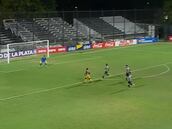 Waterman anota este golazo y la U de Conce se despide de Uruguay con un nuevo triunfo