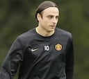 Amenazan a Berbatov con secuestrar a su esposa y a su hija
