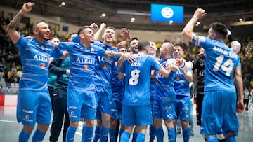 El Valdepe&ntilde;as celebra su clasificaci&oacute;n a las semifinales de la Copa de Espa&ntilde;a.