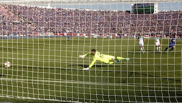 La U alcanza la cima del torneo y le cede la presión a Colo Colo