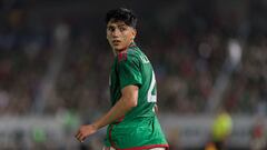 Diego Cocca toma cartas en el asunto ante intento de boicot en Selección Mexicana
