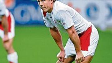 <b>RABIA. </b>Wilkinson verá el partido ante Irlanda desde el banquillo.