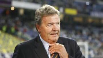 Toshack recibirá la insignia de oro y brillantes de la Real antes del partido contra el Madrid