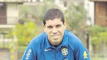 <b>ROBINHO</b>. "Cuando sea más fuerte crecerá como profesional"