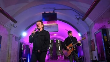 Bono (Paul David Hewson), an Irish singer-songwriter, activist, and the lead vocalist of the rock band U2, performs at subway station which is bomb shelter, in the center of Ukrainian capital of Kyiv on May 8, 2022. (Photo by Sergei SUPINSKY / AFP) (Photo by SERGEI SUPINSKY/AFP via Getty Images)