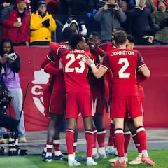 Canadá se pasea en Toronto para vencer a Suriname y meterse al Final Four de Concacaf Nations League