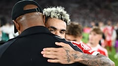 Kompany se rinde a Lucho tras debut en Bundesliga