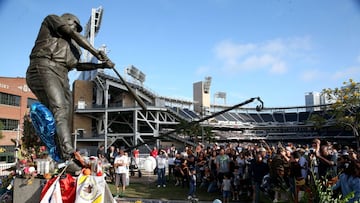 Especial recuerdo de Tony Gwynn en el Petco Park