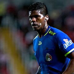 Adalid Maganda presentará queja en Conapred contra FMF