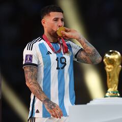 Futuro difuso para Otamendi