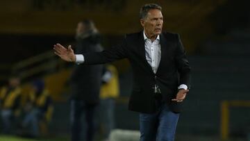 Millonarios confirm&oacute; en un comunicado que Miguel &Aacute;ngel Russo no continuar&aacute; en el cargo de t&eacute;cnico. Dirigir&aacute; su &uacute;ltimo partido contra Santa Fe.