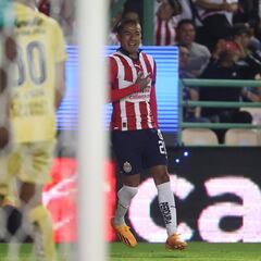 ¿Quién es Yael Padilla, el debutante que le dio el triunfo a Chivas?