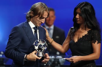 Luka Modric, mejor centrocampista.