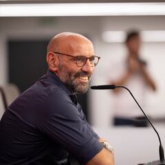 Monchi: “A Sevilla se le echa de menos siempre”