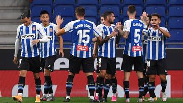 BARCELONA, SPAIN - SEPTEMBER 12: Oscar Melendo of RCD Espanyol celebrates with his team mates after scoring his team's first goal during the La Liga SmartBank match between Espanyol and Albacete at RCD Stadium on September 12, 2020 in Barcelona, Spai