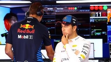 En Red Bull tiran pedrada a Checo Pérez