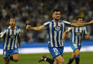 Pablo Vázquez, a un paso de un pleno histórico con el Depor